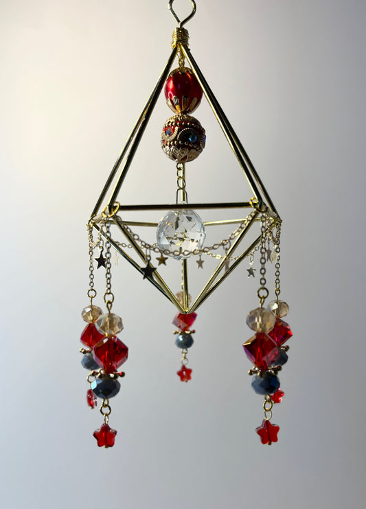 Gold Geometric Frame with 5 Pendants, Red Stars