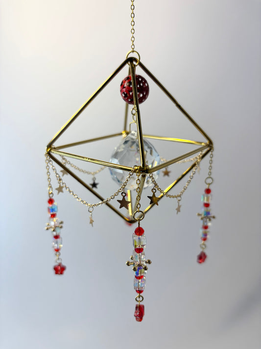 Gold Geometric Frame with 4 Pendants, Red Stars
