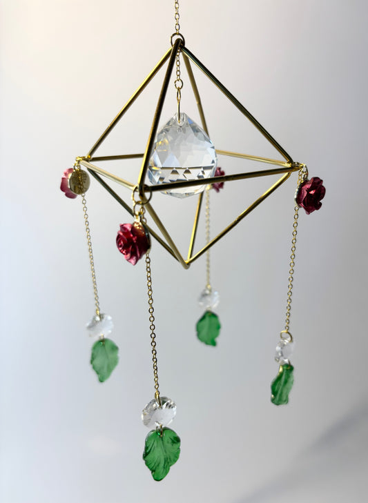 Gold Geometric Frame with 4 Pendants, Roses & Leaves