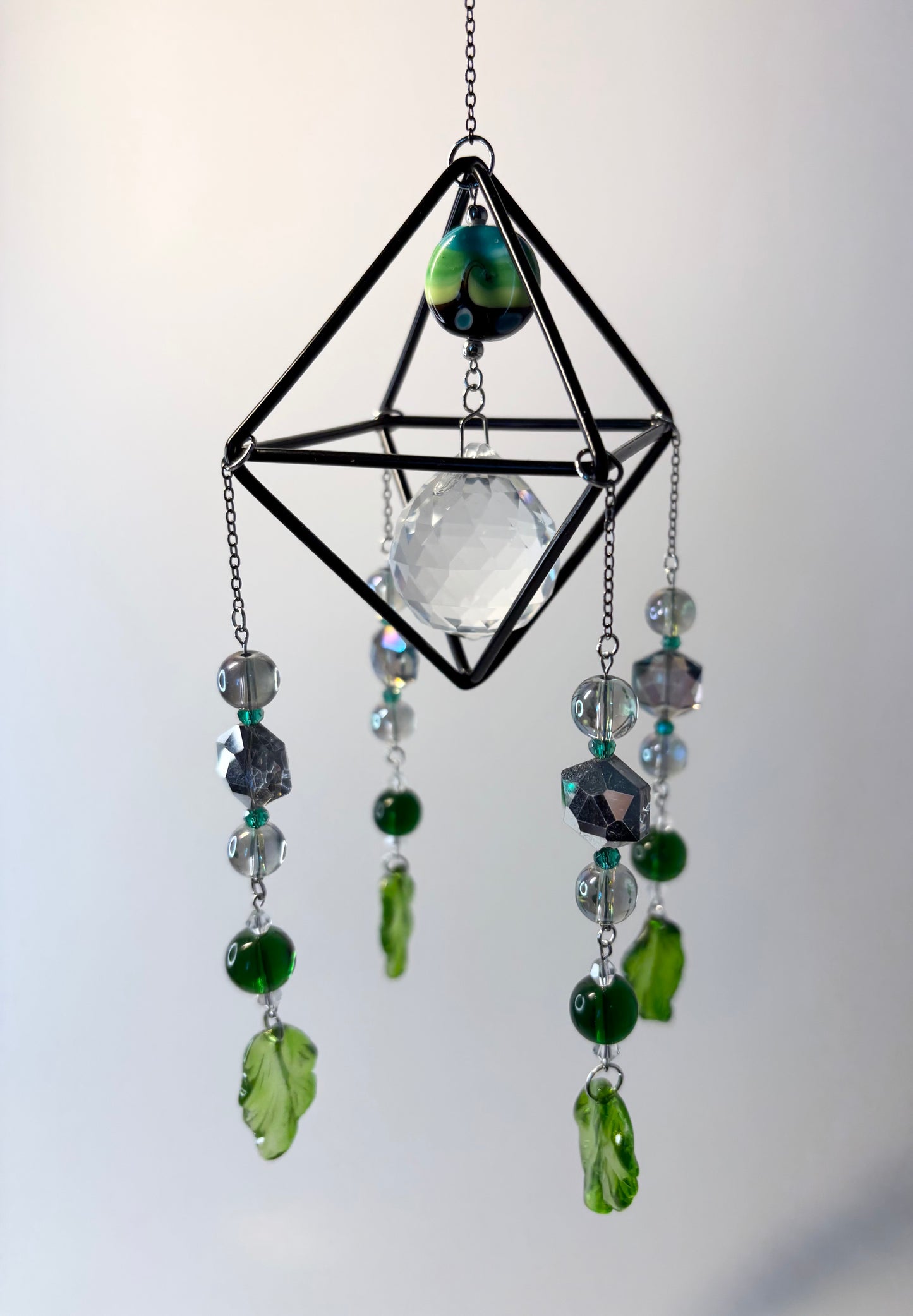 Black Geometric Frame with 4 Pendants, Green Leaves